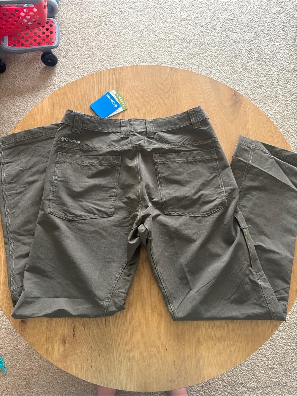 NWT Columbia Men's Cargo Pants — Olive